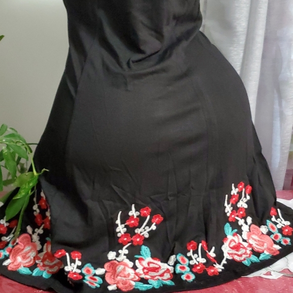 LAST ONE 2021 Deep V Dress - Picture 11 of 14